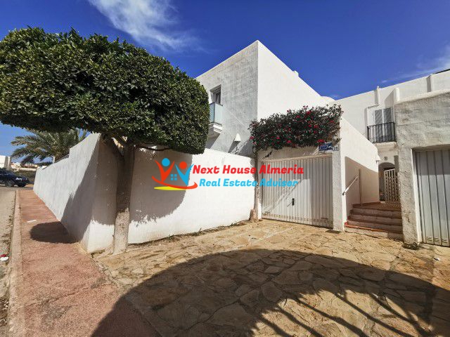 Villa for sale in Mojacar är Roquetas de Mar 3