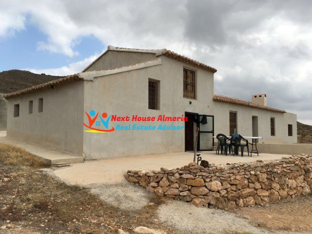 Загородный дом для продажи в Lorca 1