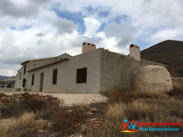 Countryhome for sale in Lorca 32