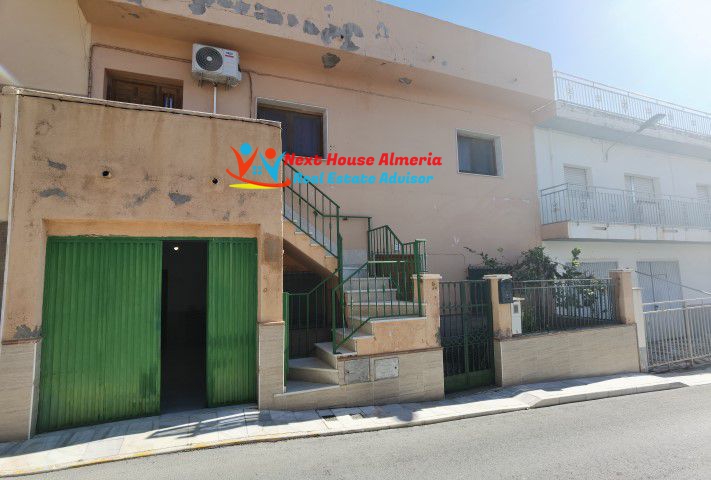 Townhouse na sprzedaż w Almería and surroundings 35