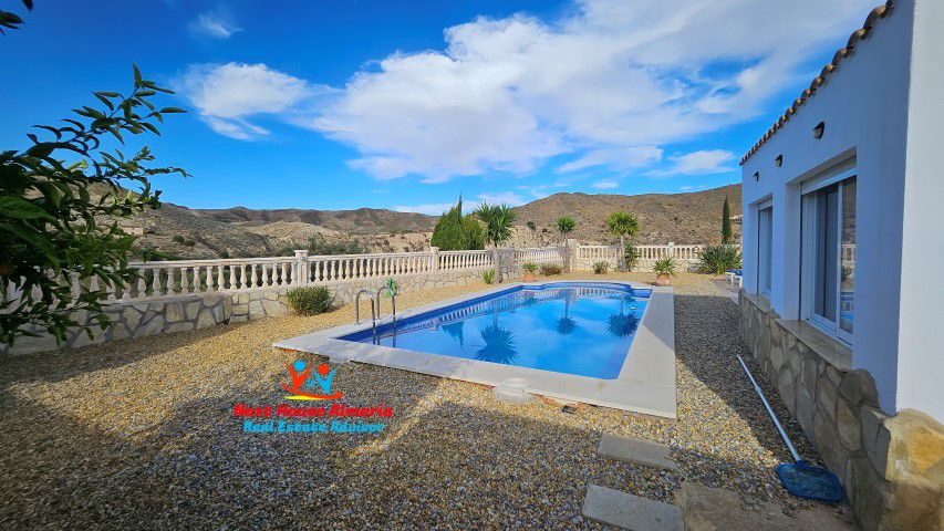 Villa for sale in Almería and surroundings 9