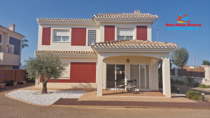 Villa te koop in Lorca 11