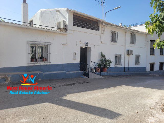 Maison de ville à vendre à Almería and surroundings 1