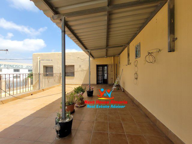 Townhouse for sale in Almería and surroundings 35