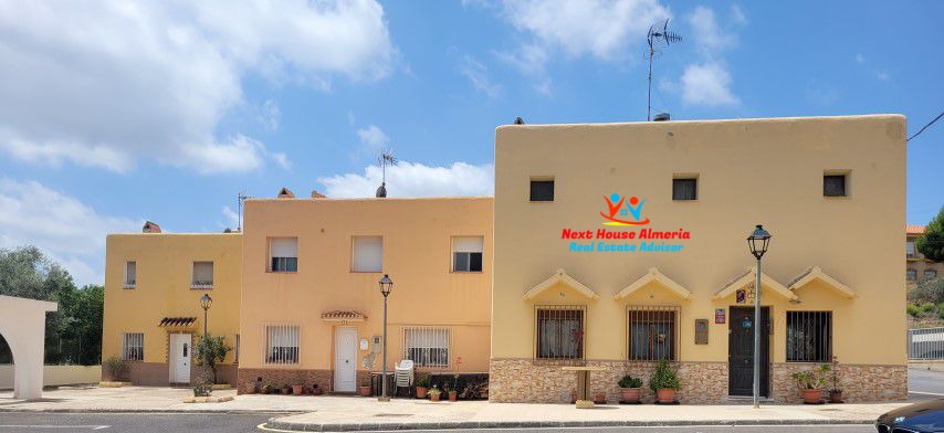 Adosada en venta en Almería and surroundings 39