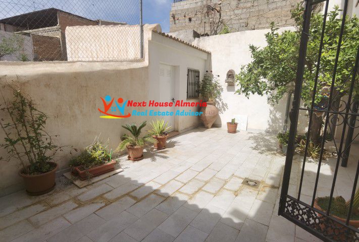 Townhouse for sale in Almería and surroundings 23