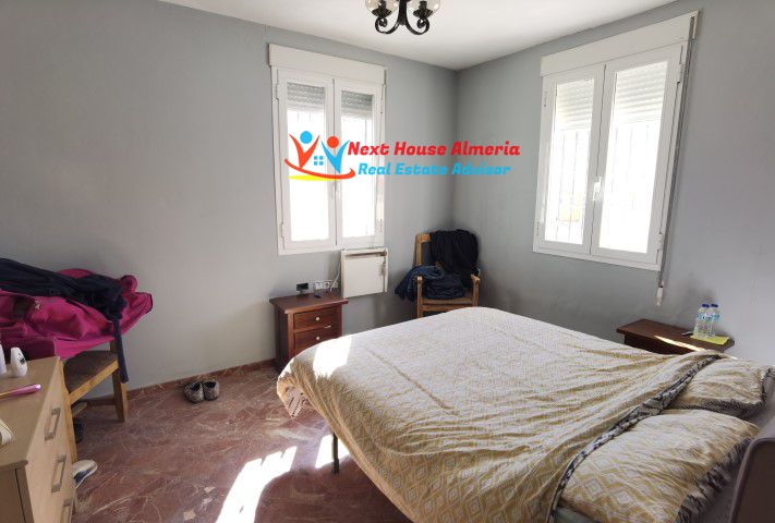 Townhouse for sale in Almería and surroundings 22
