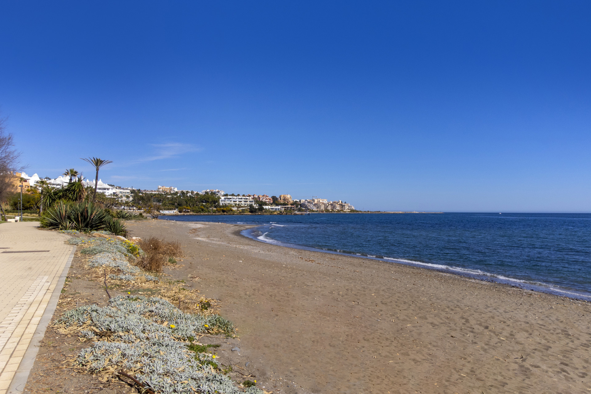 Townhouse for sale in Estepona 32