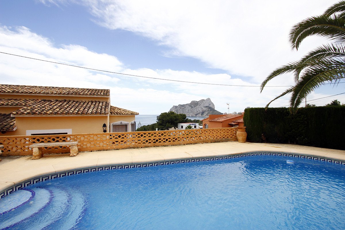 Villa for sale in Alicante 2