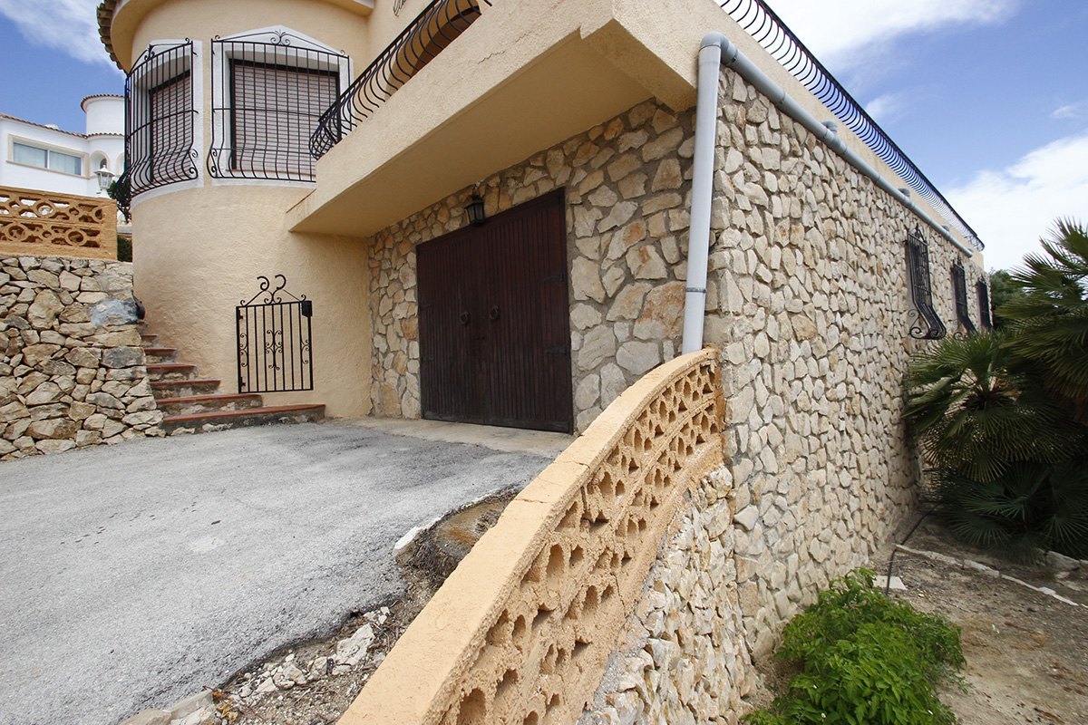 Villa te koop in Alicante 9