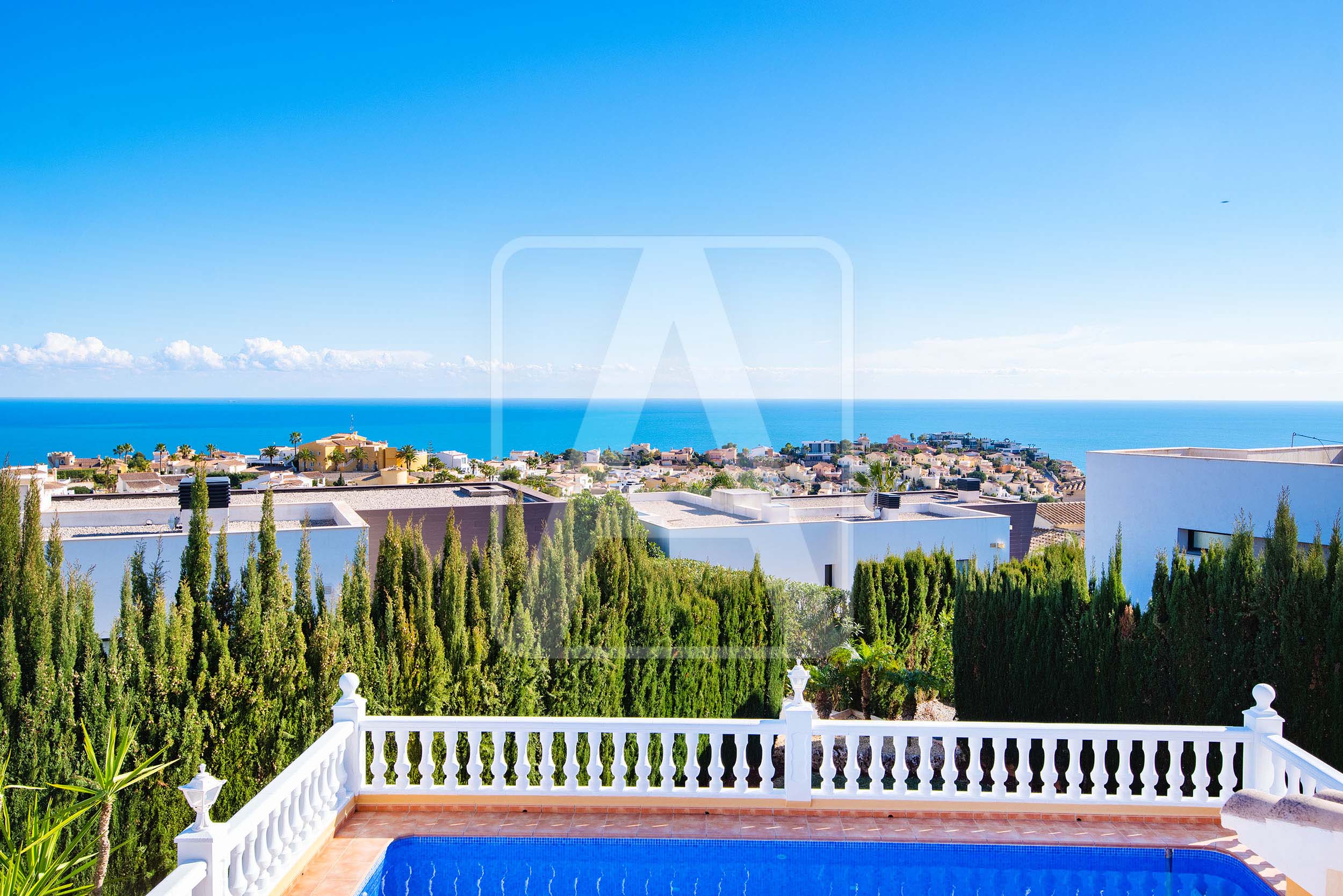 Villa for sale in Alicante 39