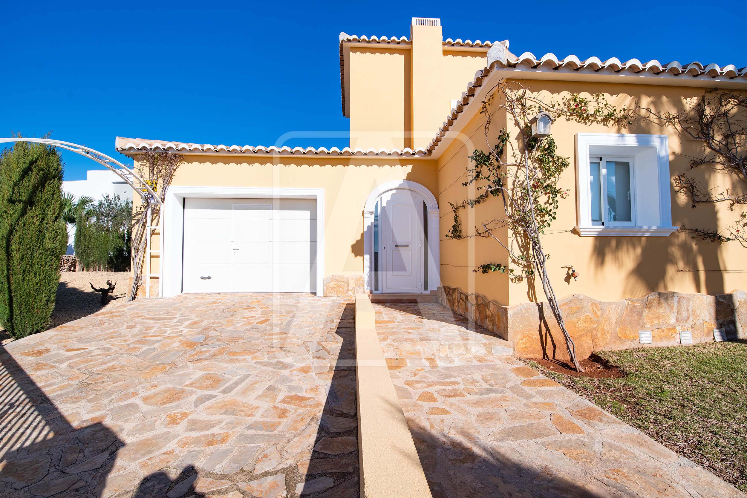 Villa for sale in Alicante 47