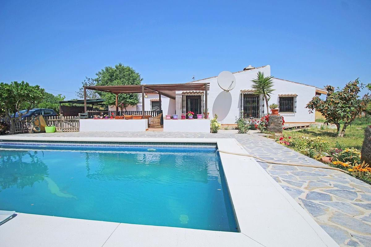 Villa for sale in Mijas 1