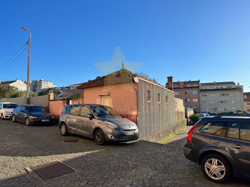 Haus zum Verkauf in Aveiro District 6