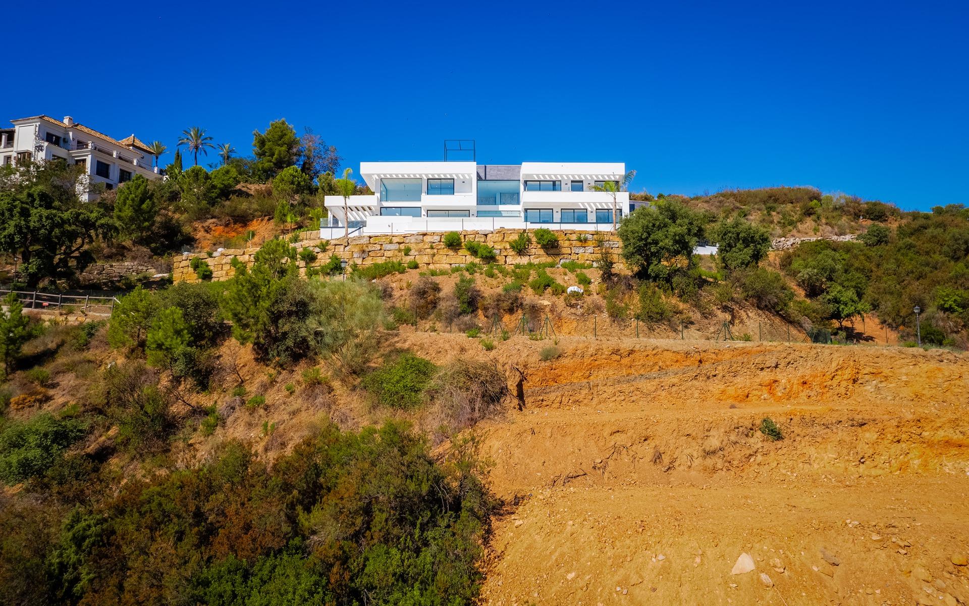 Villa for sale in Benahavís 55