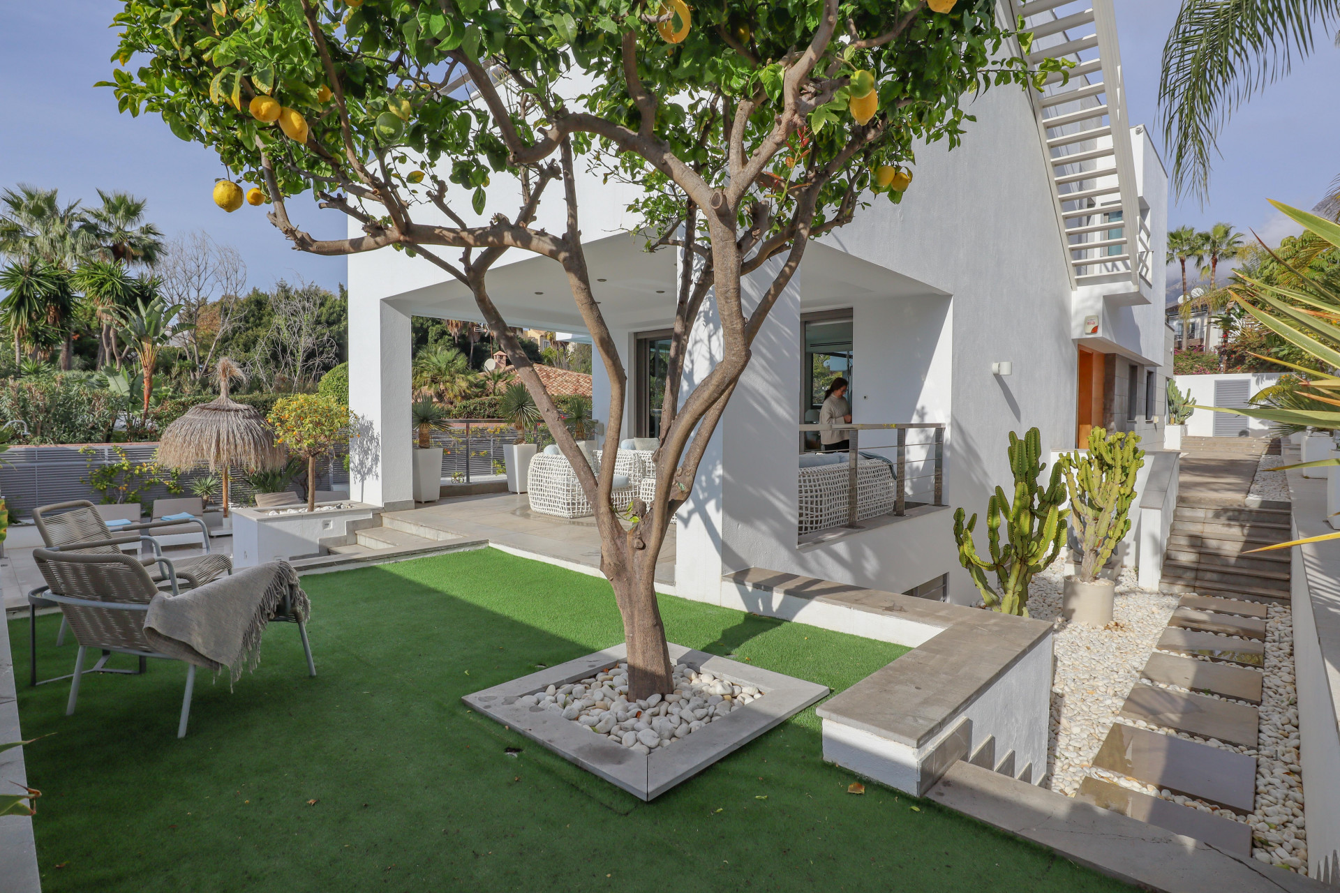 Villa for sale in Marbella - Golden Mile and Nagüeles 24