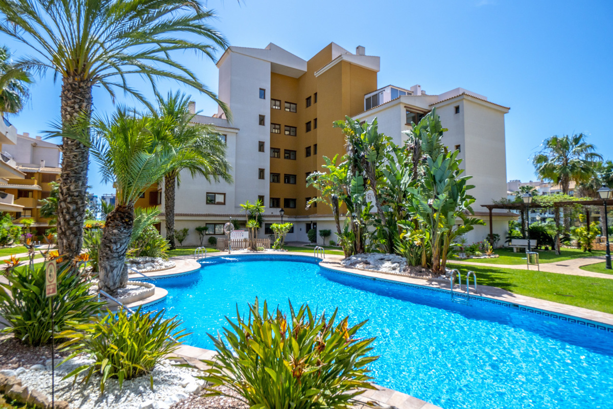 Apartment for sale in Torrevieja and surroundings 17