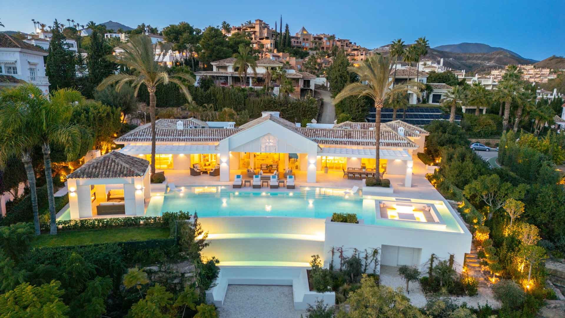 Haus zum Verkauf in Marbella - Nueva Andalucía 28