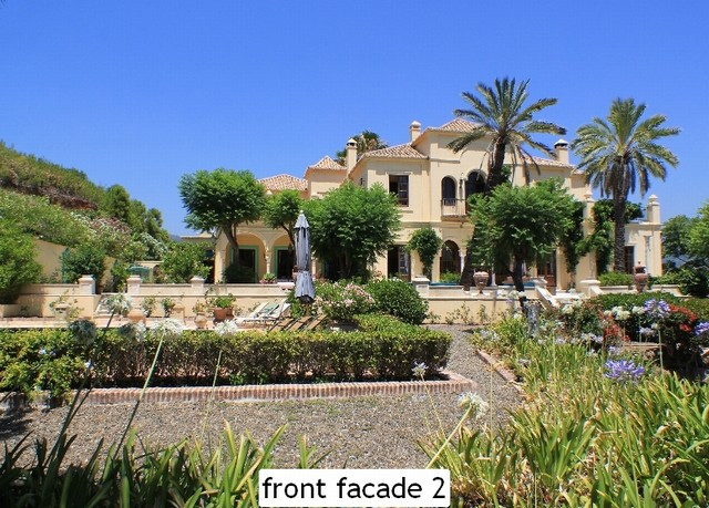Villa till salu i Marbella - East 18