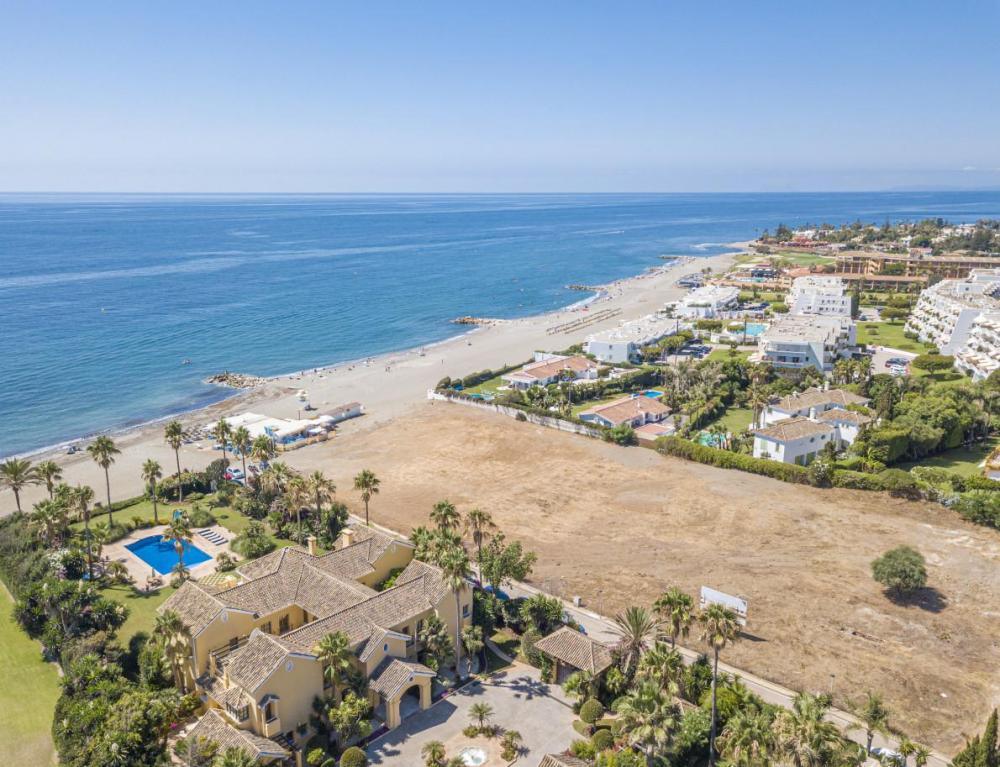 Plot for sale in Marbella - East 1