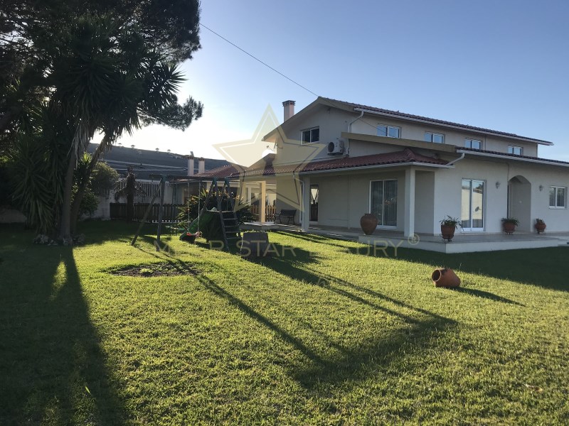 Plot en venta en Coimbra District 2