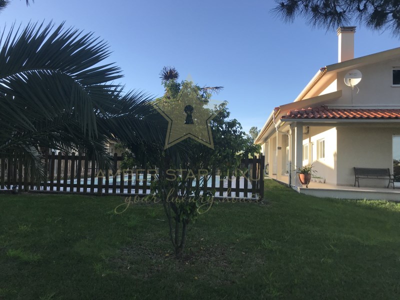 Plot en venta en Coimbra District 3