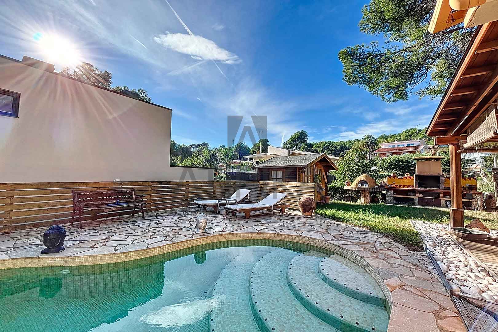 Villa for sale in Castelldefels and Baix Llobregat 44
