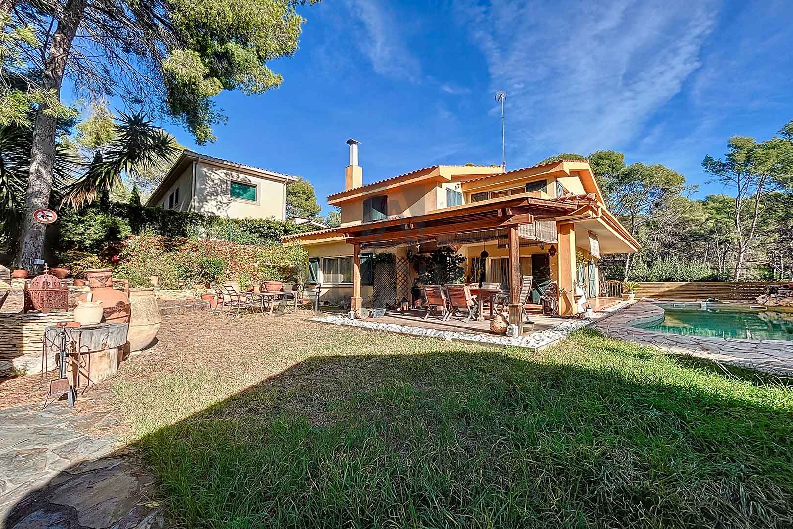 Villa till salu i Castelldefels and Baix Llobregat 49