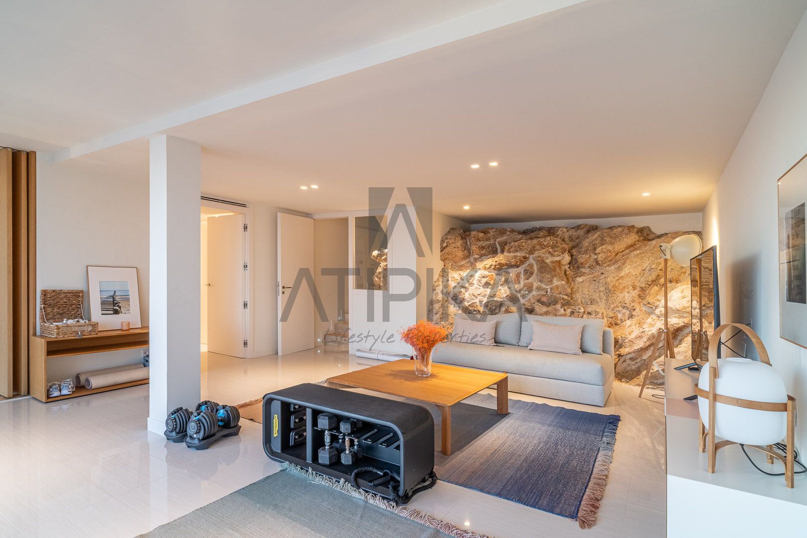 Villa for sale in Sitges and El Garraf 31