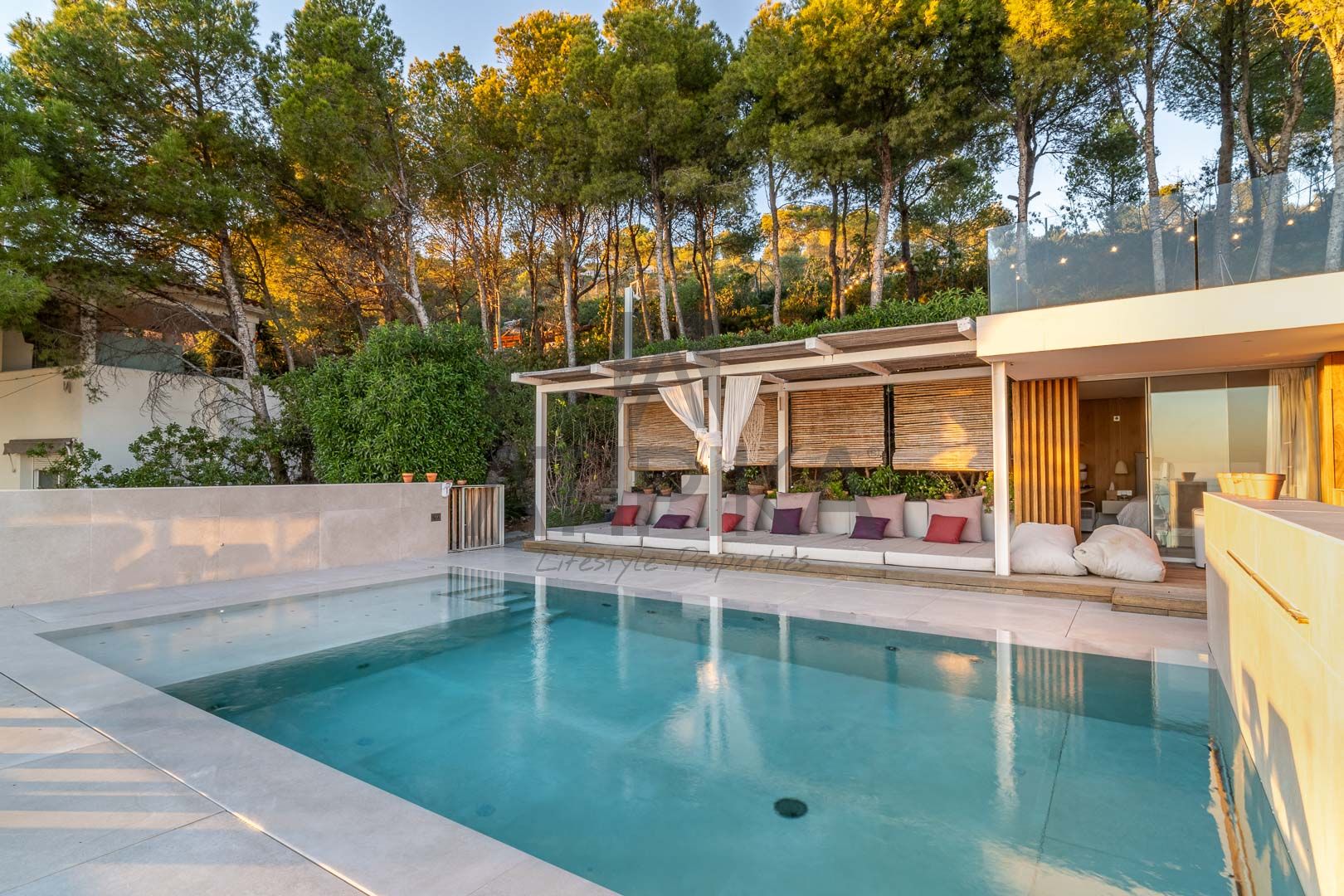 Villa for sale in Sitges and El Garraf 39