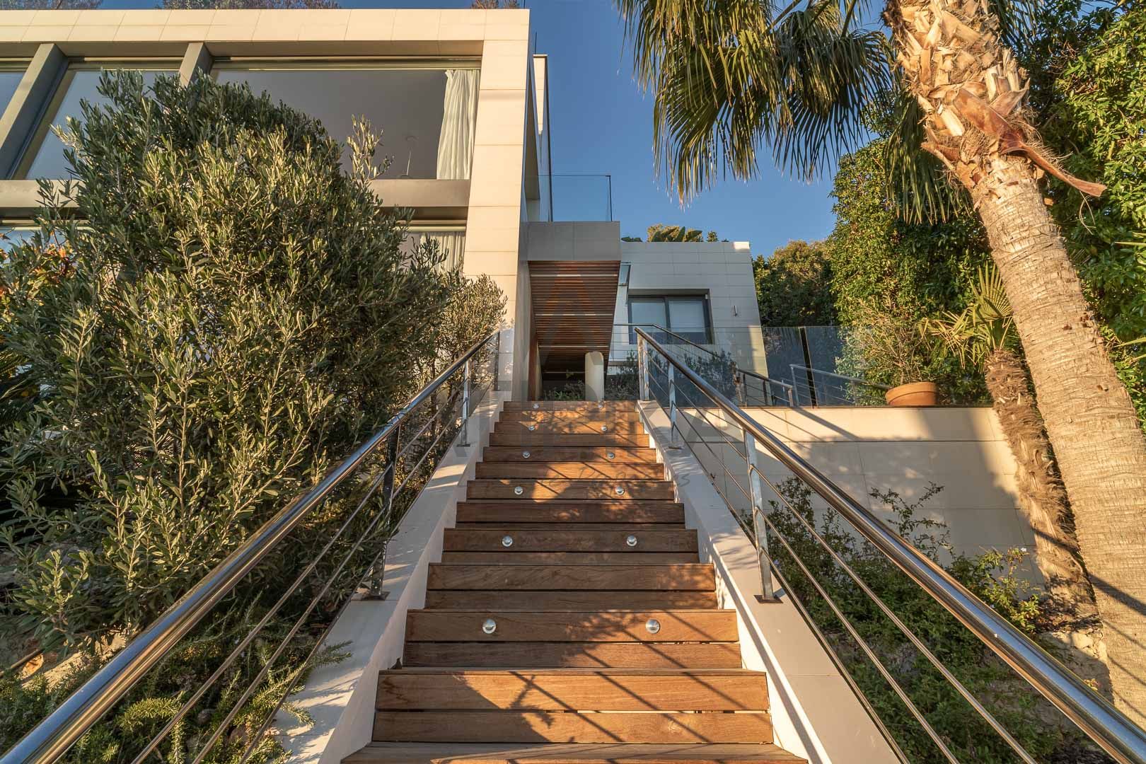 Villa for sale in Sitges and El Garraf 48