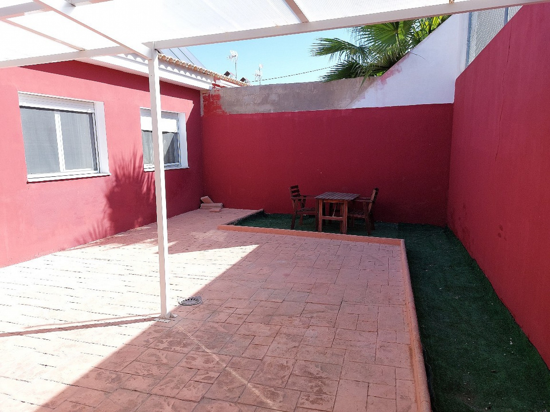 Townhouse te koop in Alicante 2