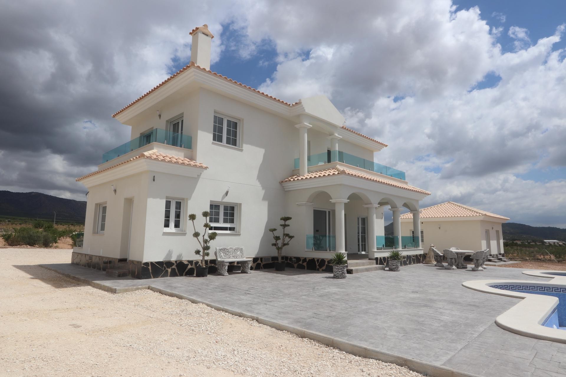 Villa for sale in Alicante 38