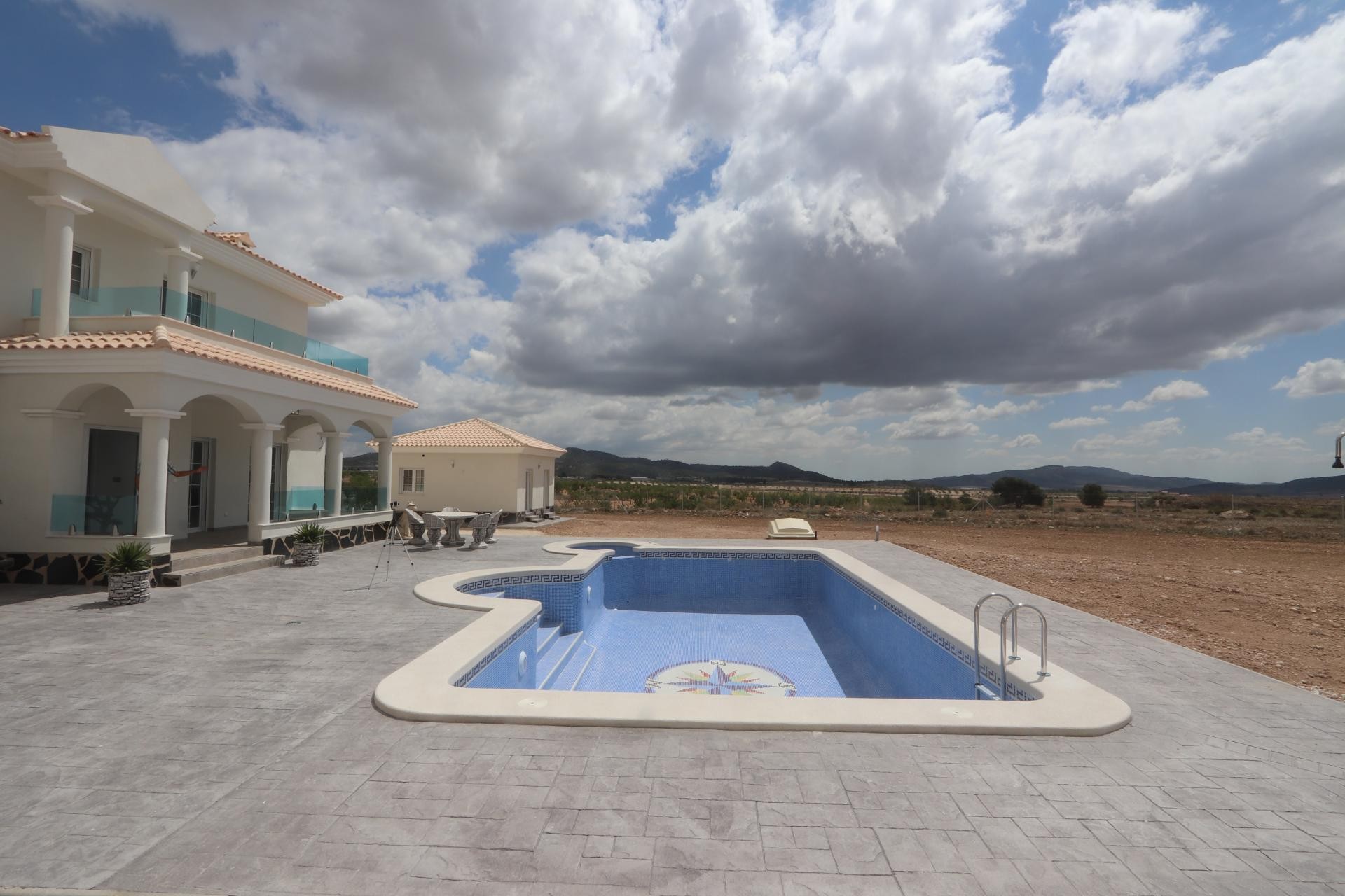 Villa for sale in Alicante 5