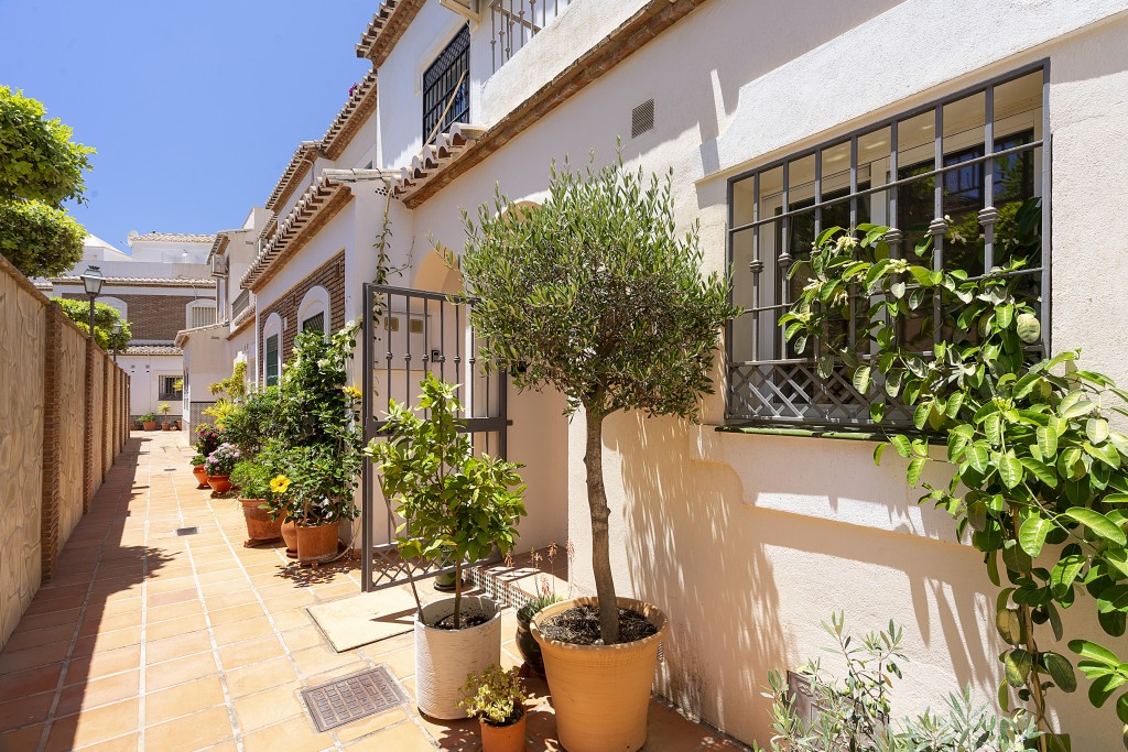 Townhouse for sale in Nerja 17
