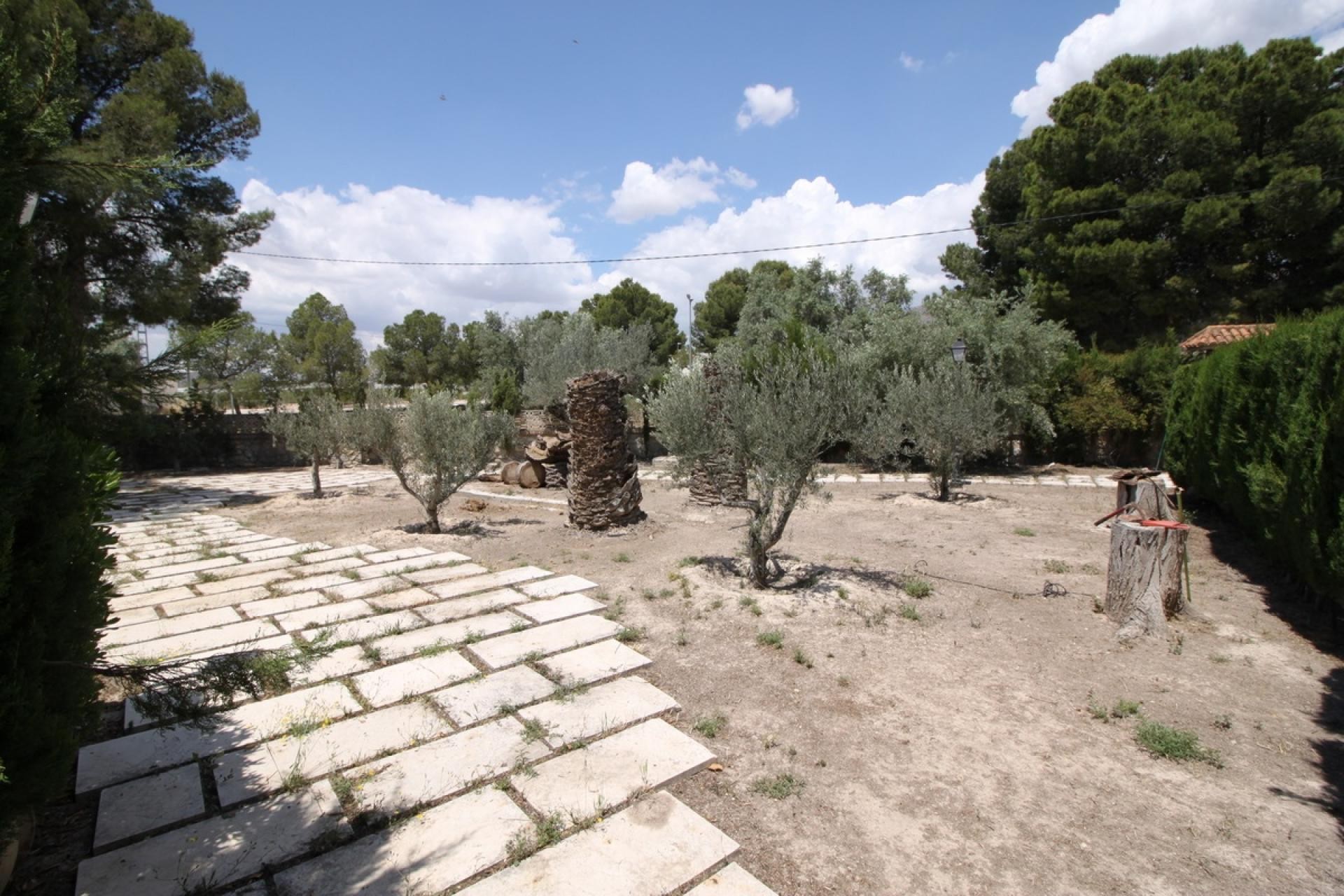 Villa à vendre à Alicante 17