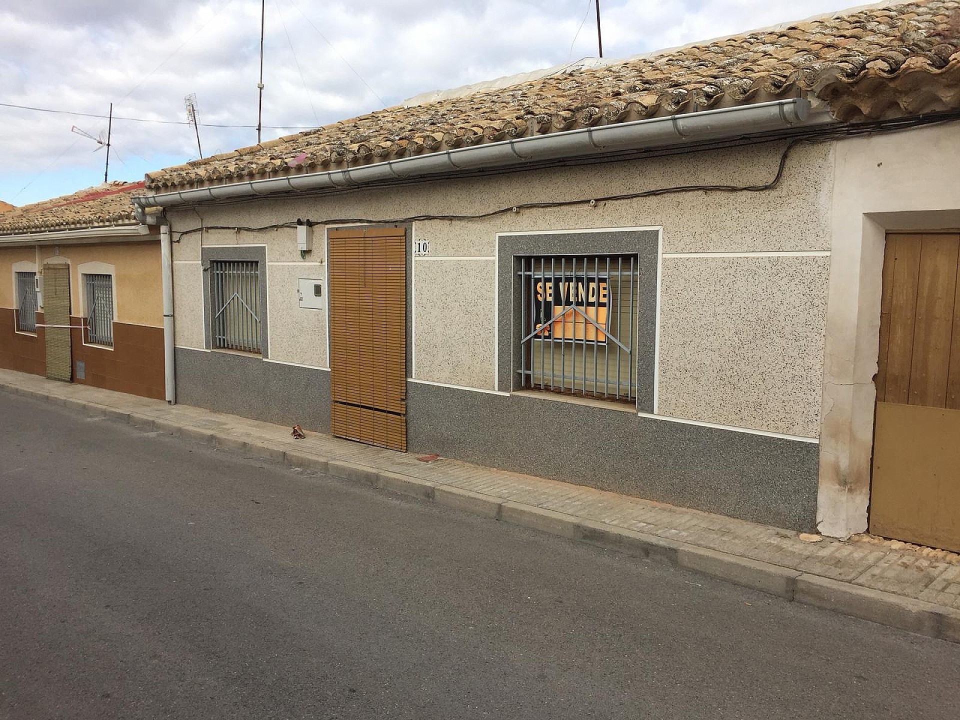 Maison de ville à vendre à Alicante 11