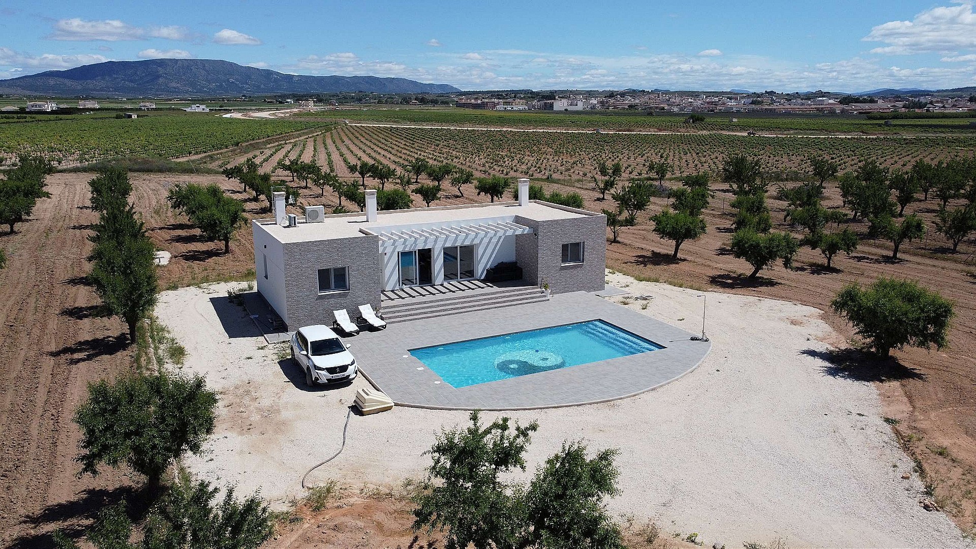 Villa for sale in Alicante 1