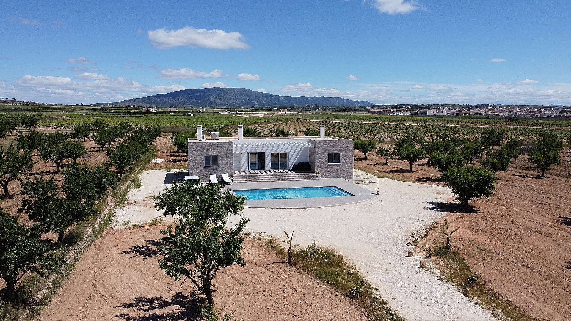 Villa à vendre à Alicante 2