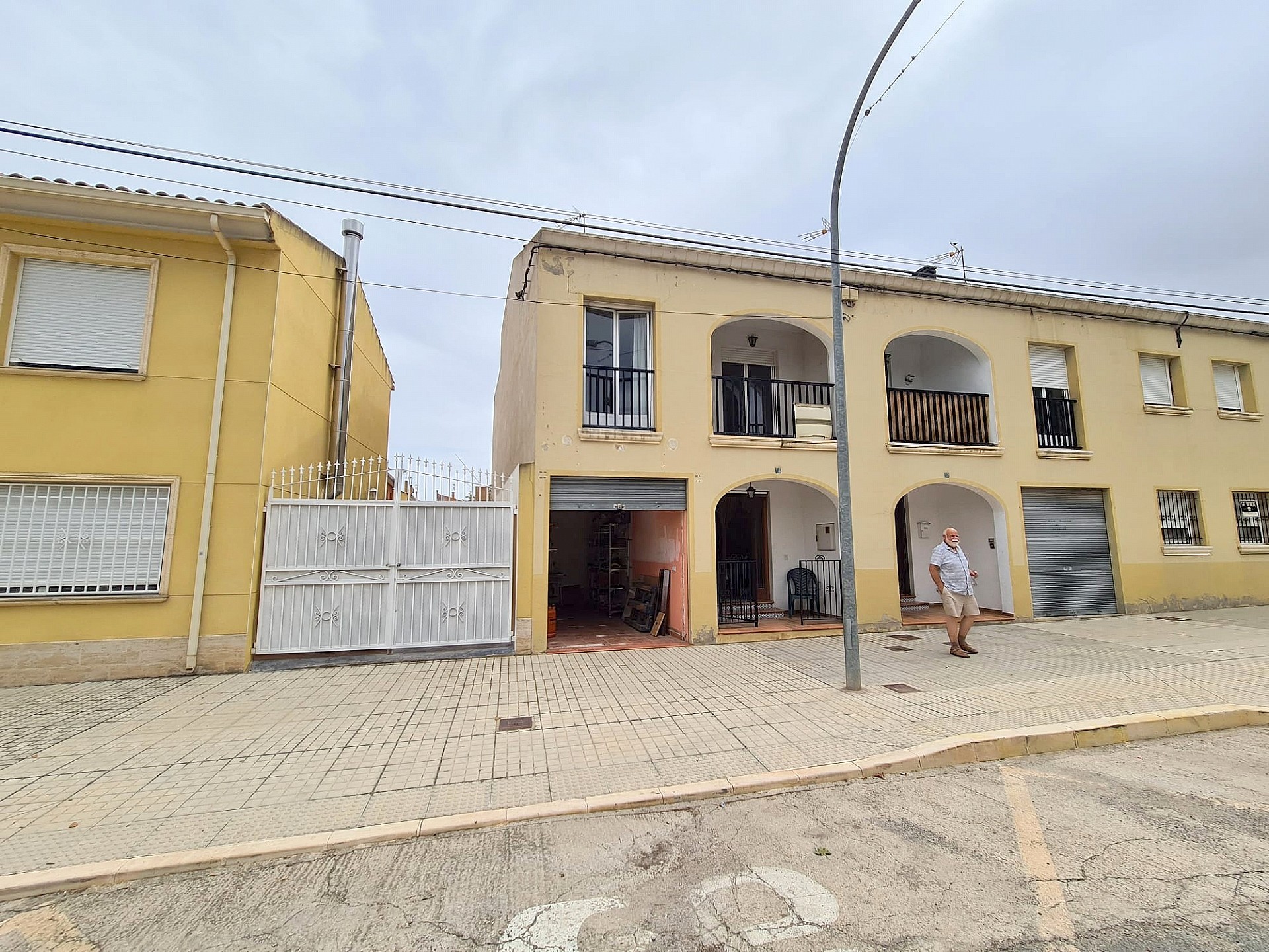 Townhouse te koop in Alicante 2