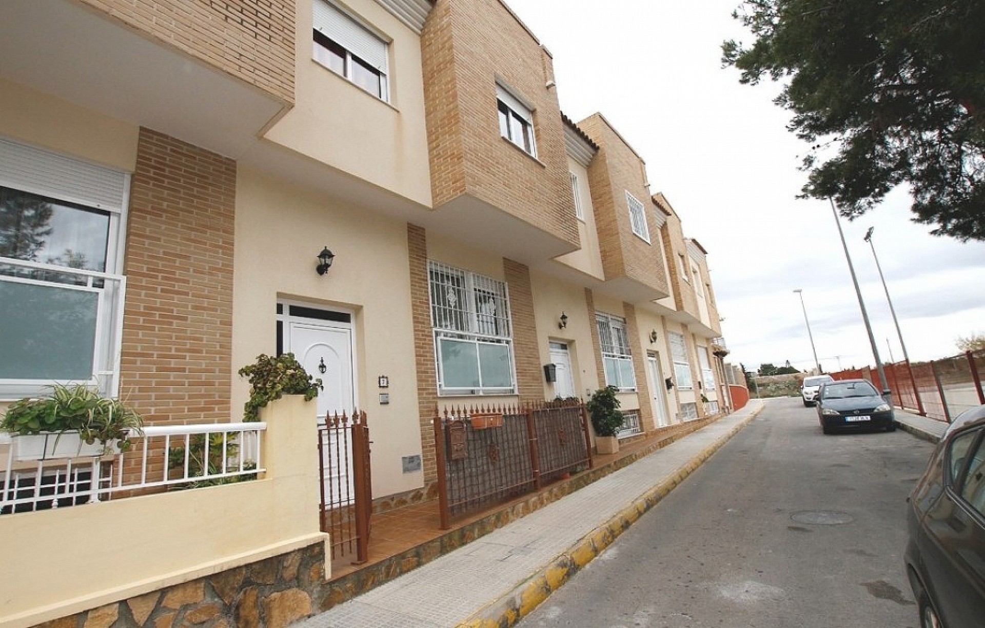 Townhouse for sale in Alicante 2