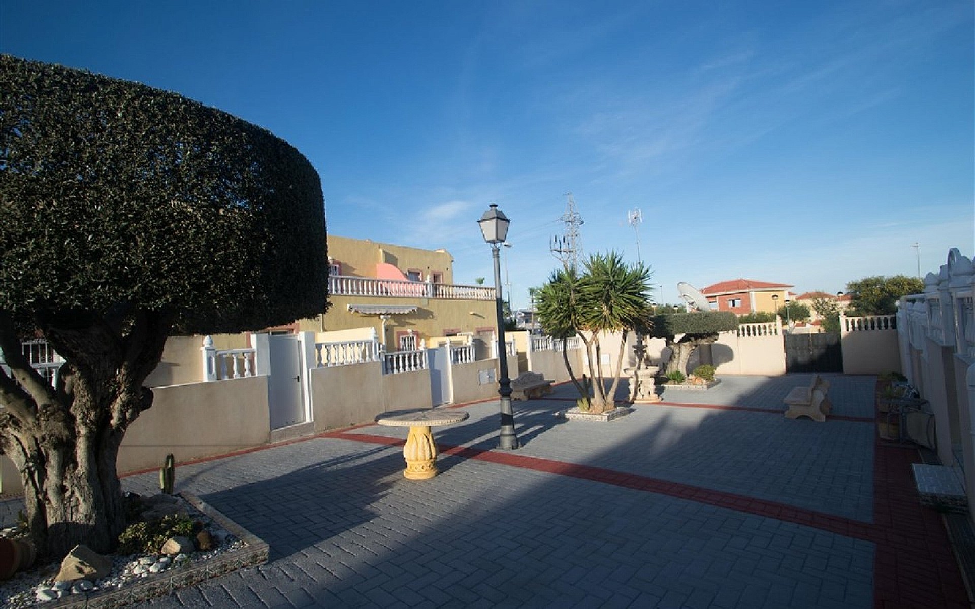 Townhouse na sprzedaż w Alicante 39