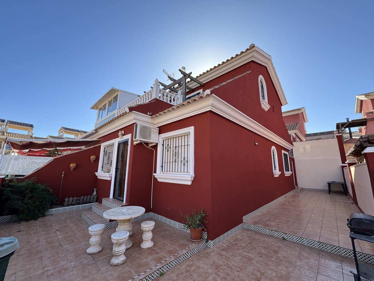 Townhouse te koop in The white villages of Sierra de Cádiz 1