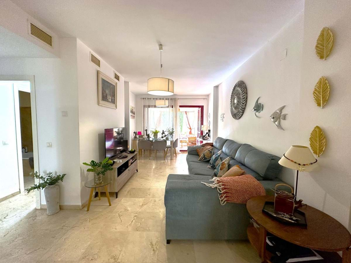 Apartment for sale in Estepona 10