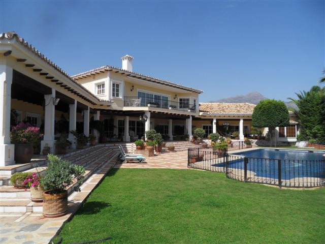 Property Image 523428-artola-villa-8-8