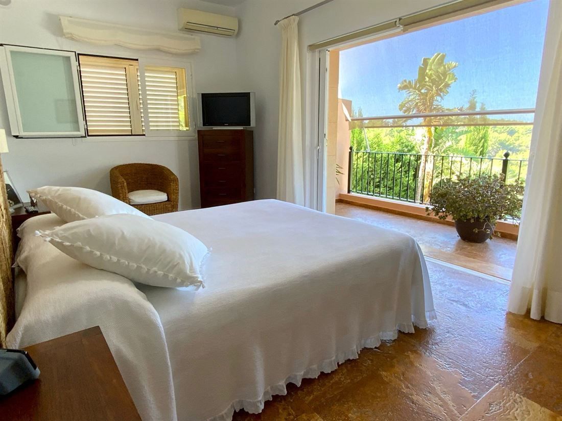 Villa for sale in Ibiza 10