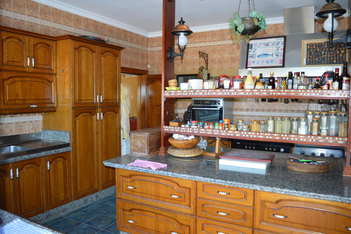 Countryhome for sale in Mijas 10