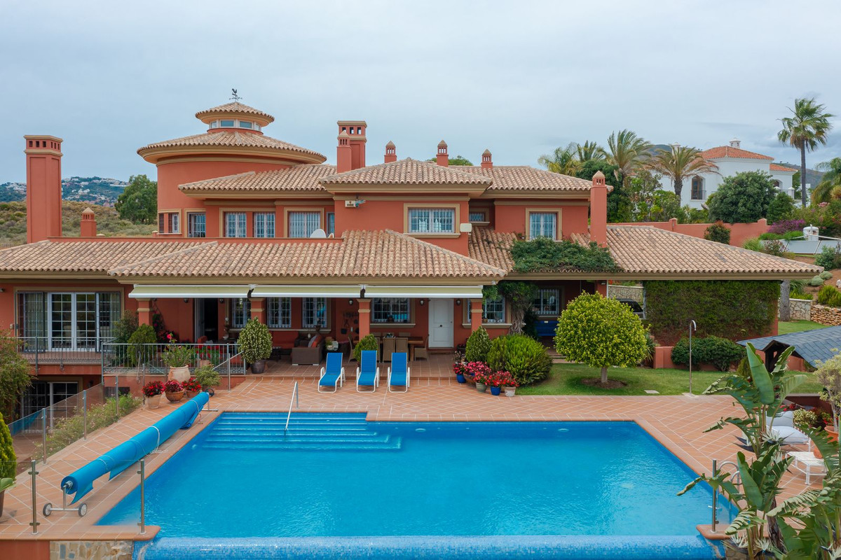 Villa for sale in Mijas 13