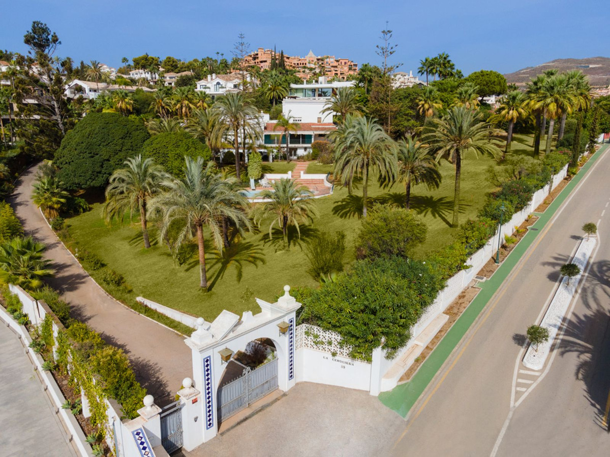 Plot for sale in Marbella - Nueva Andalucía 4