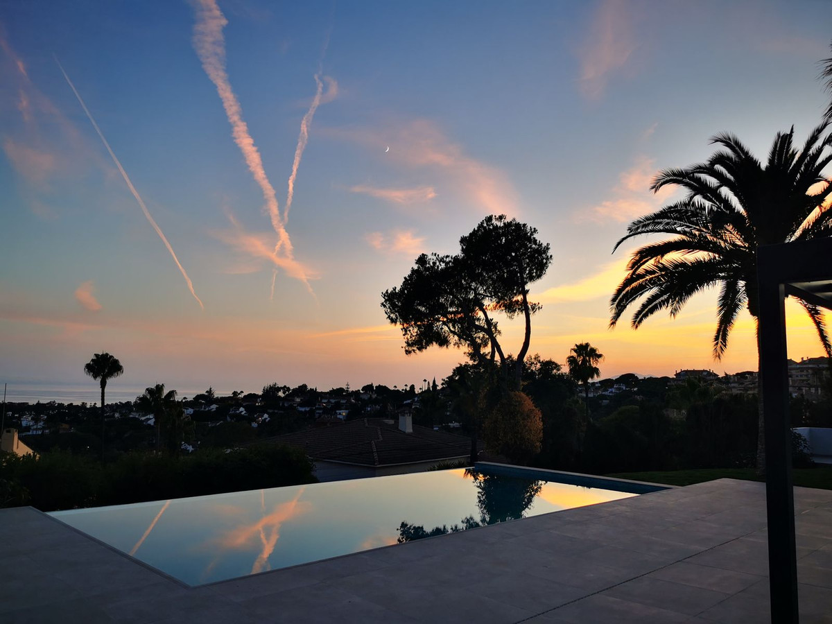 Villa for sale in Marbella - East 5